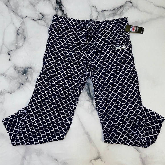 Seattle Seahawks Pajama Pants with Pockets - Picture 2 of 7